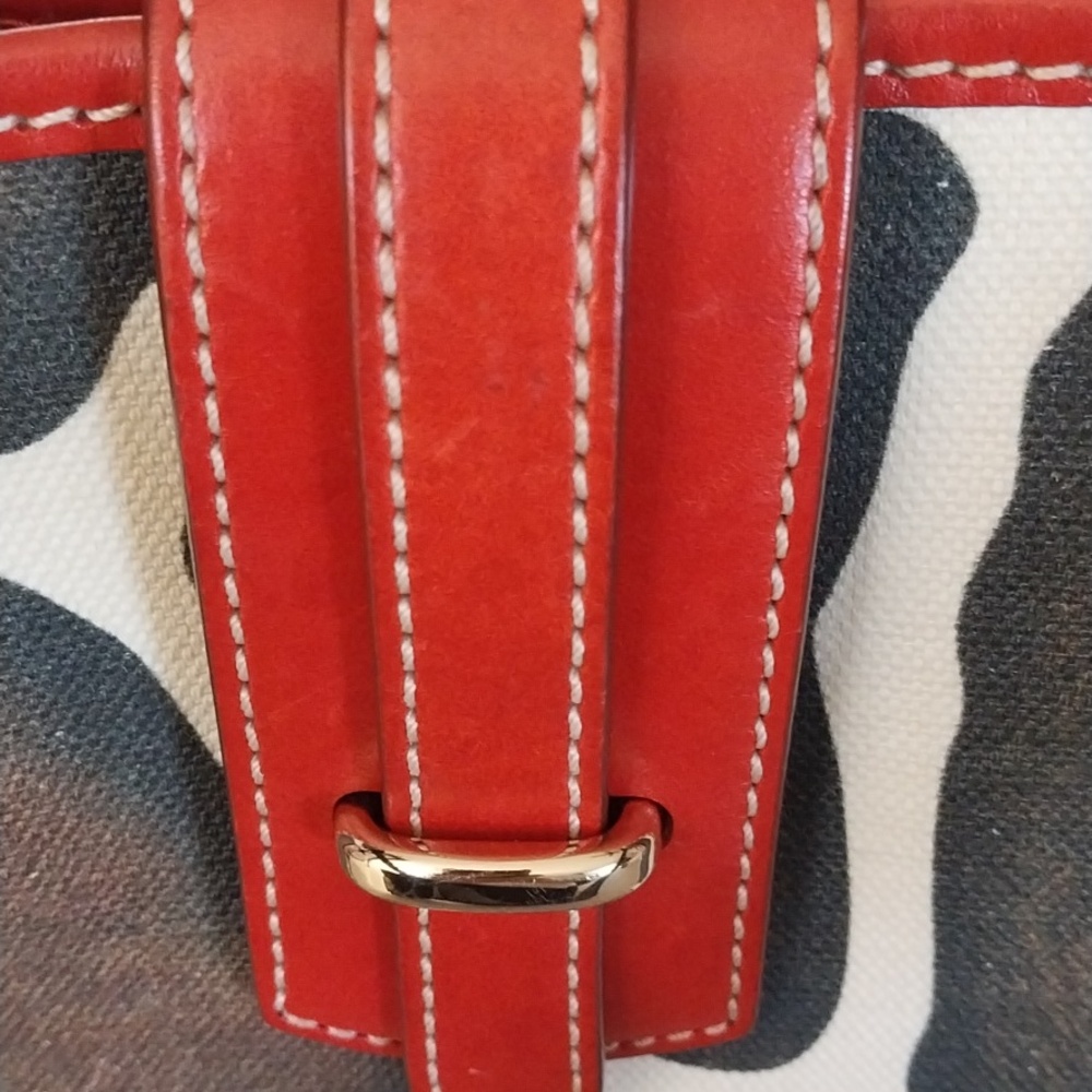 Dooney & Bourke Giraffe Print Tote Bag - Picture 11 of 16